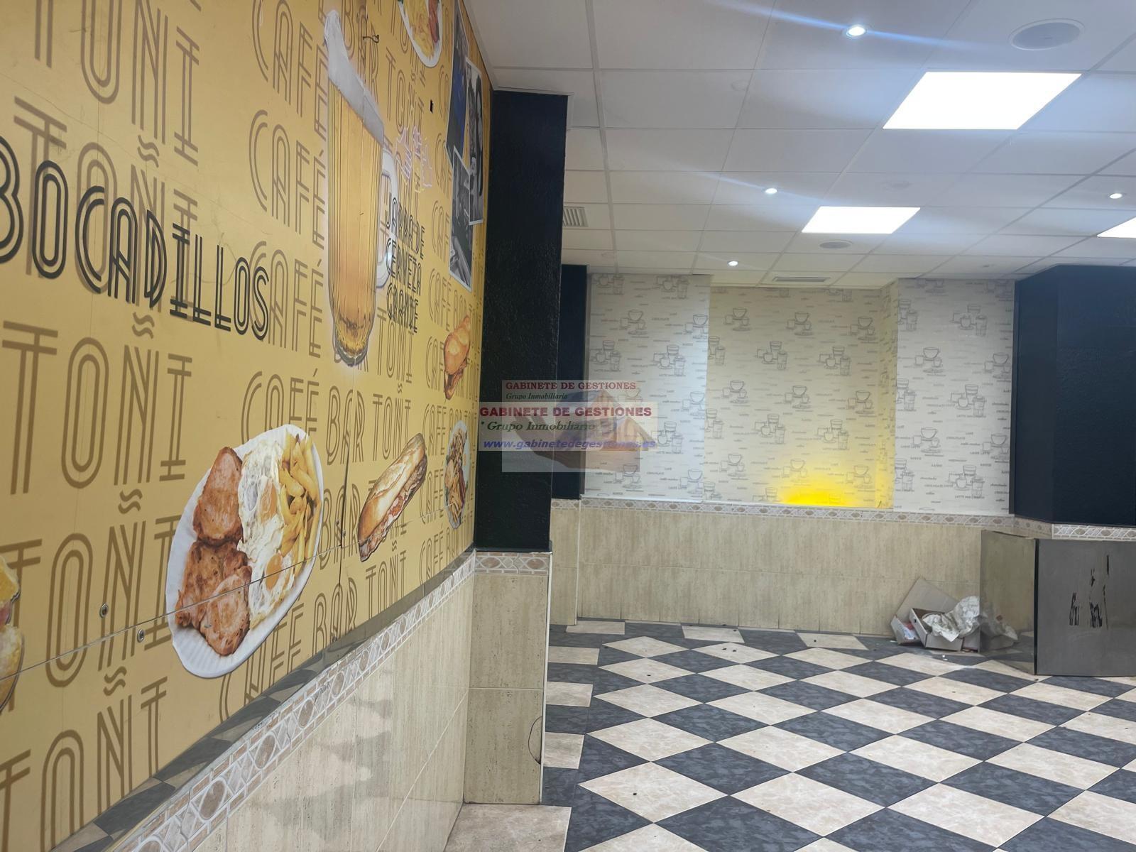 For rent of commercial in Albacete