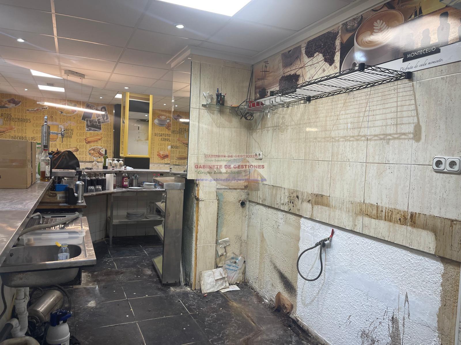 For rent of commercial in Albacete
