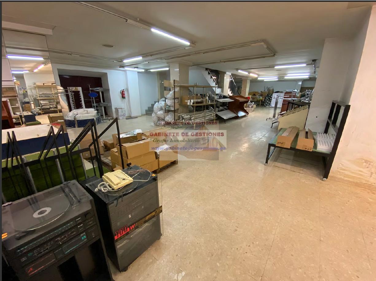 For rent of commercial in Albacete