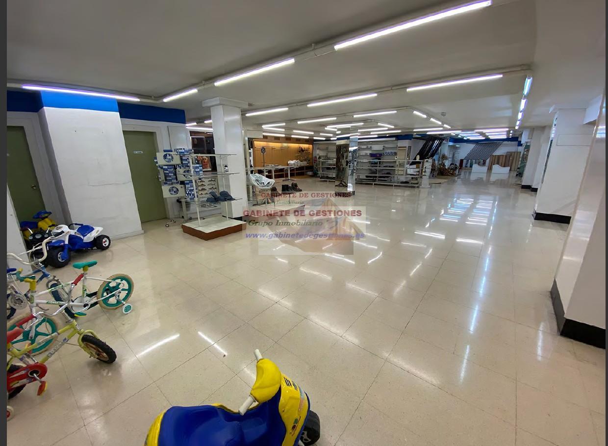 For rent of commercial in Albacete