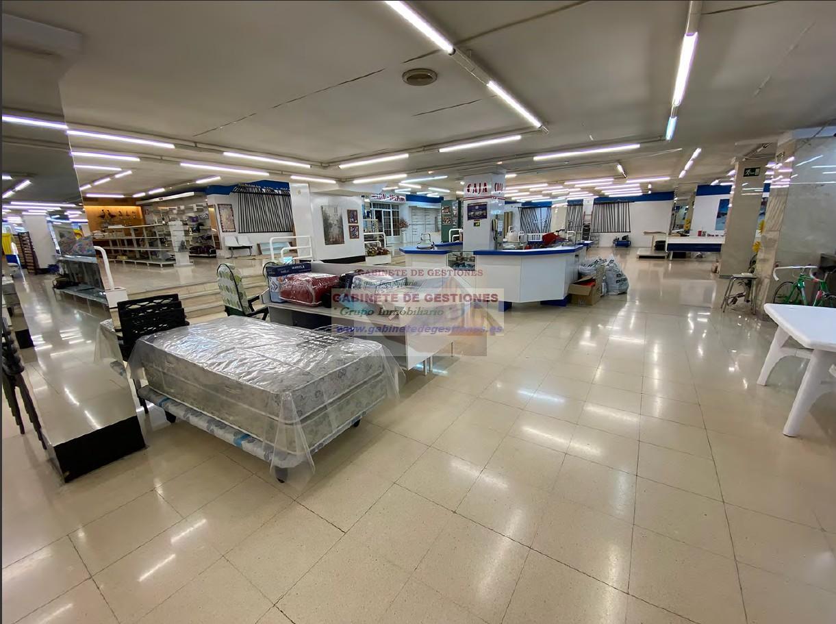 For rent of commercial in Albacete