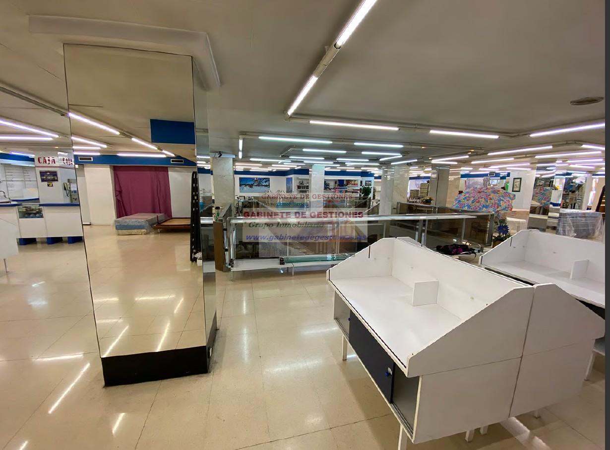 For rent of commercial in Albacete