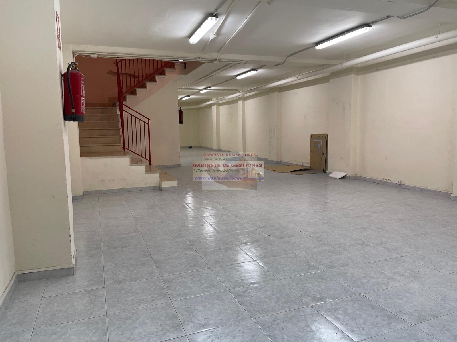 For rent of commercial in Albacete