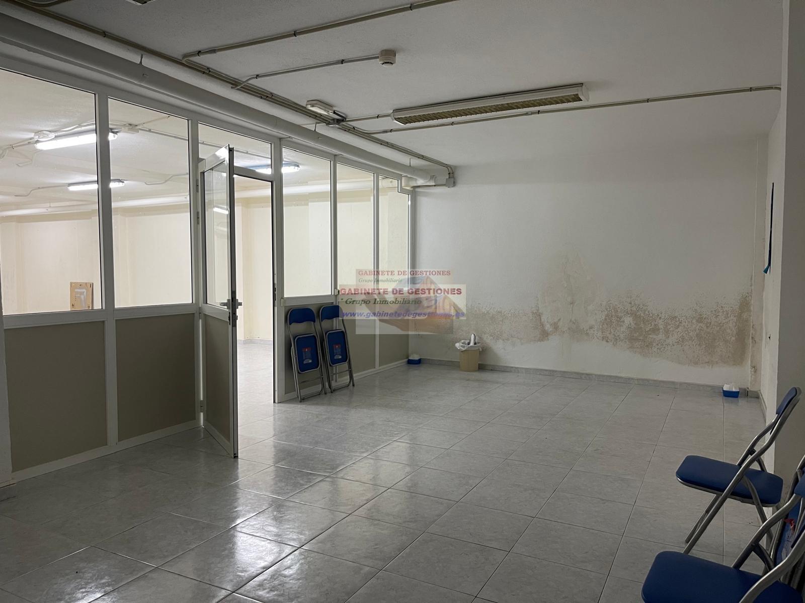 For rent of commercial in Albacete
