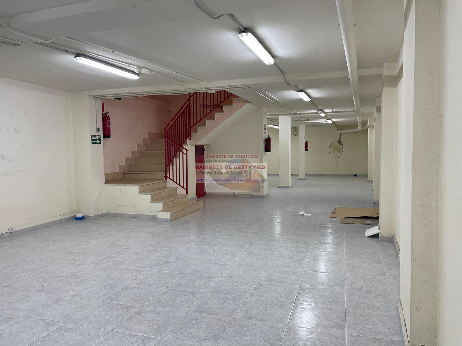 For rent of commercial in Albacete