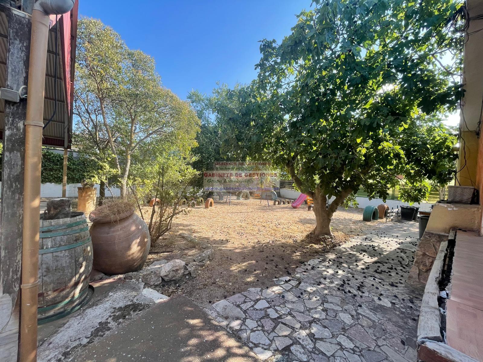 For sale of rural property in Albacete
