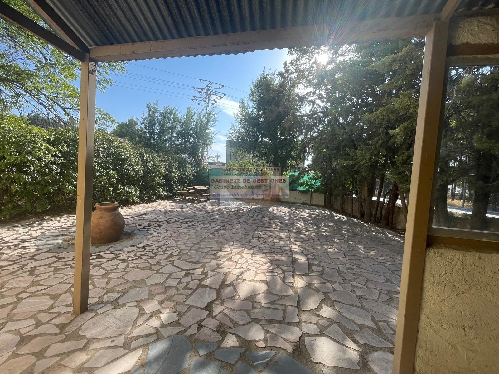 For sale of rural property in Albacete
