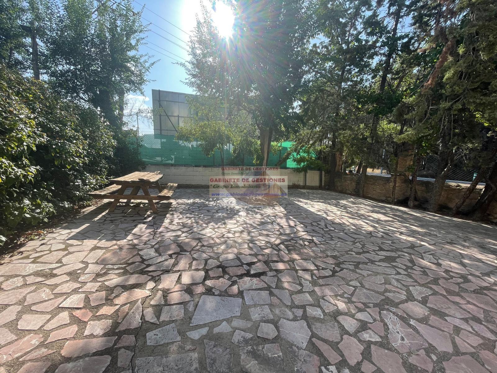 For sale of rural property in Albacete