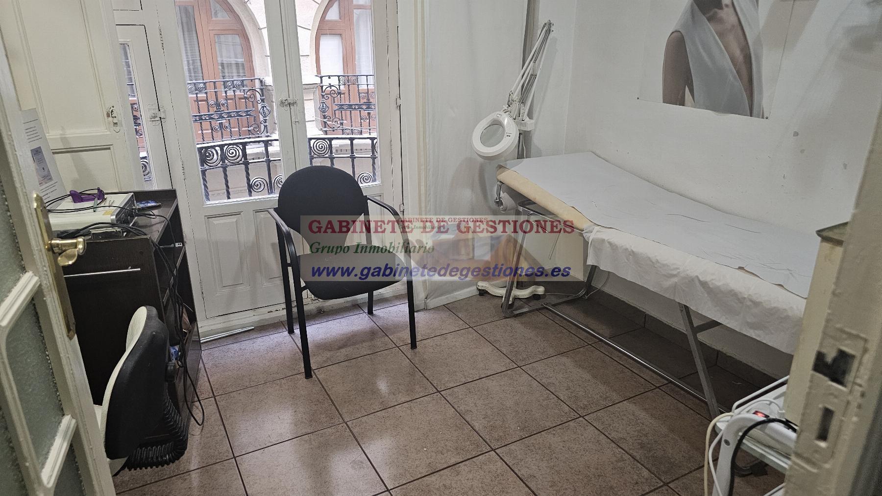 For sale of flat in Albacete