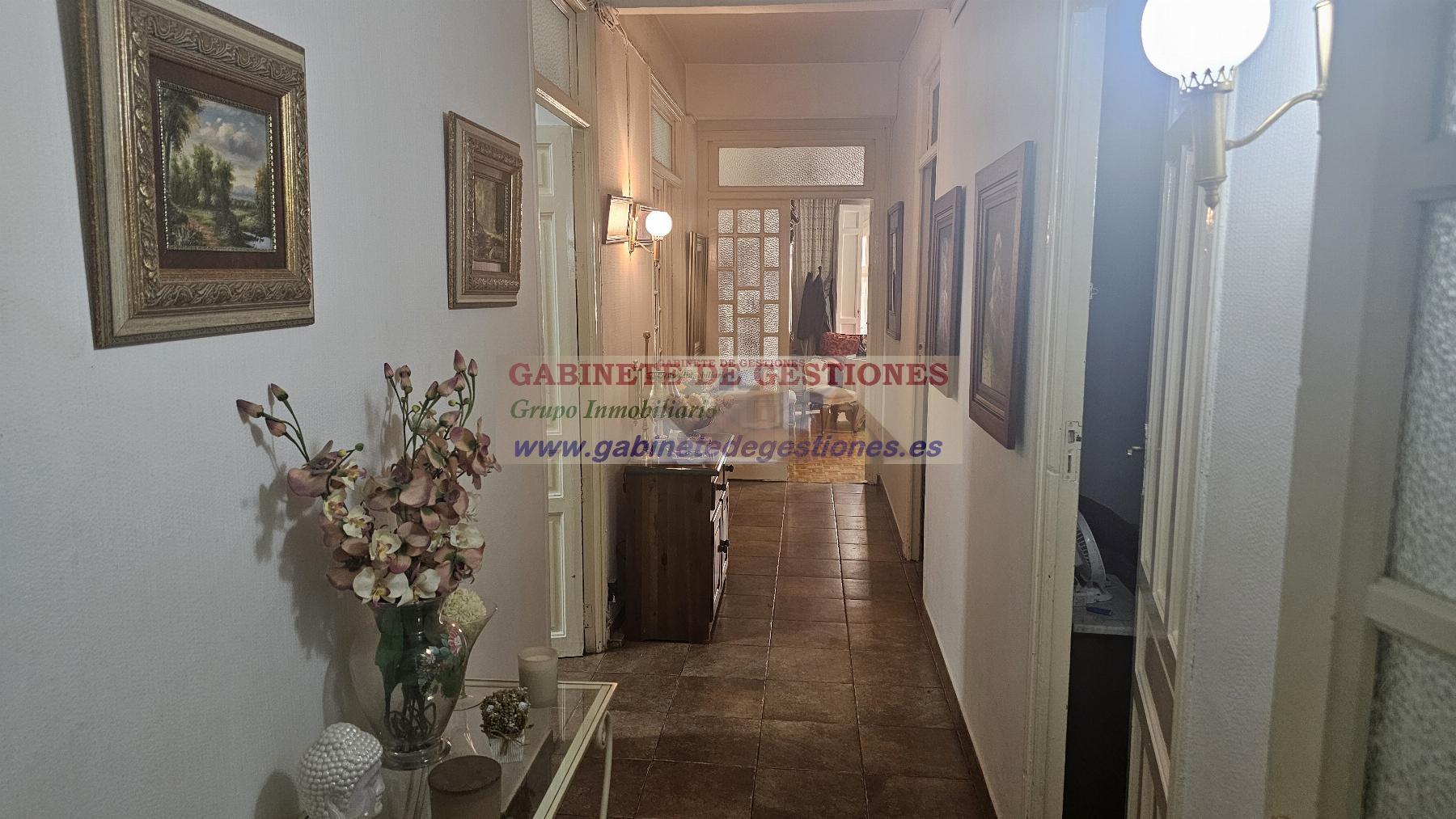 For sale of flat in Albacete