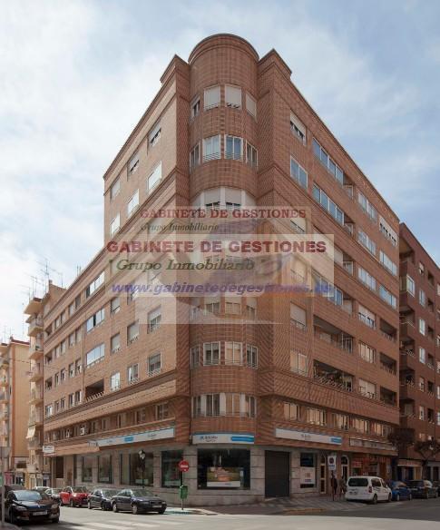 Venta de local comercial en Albacete