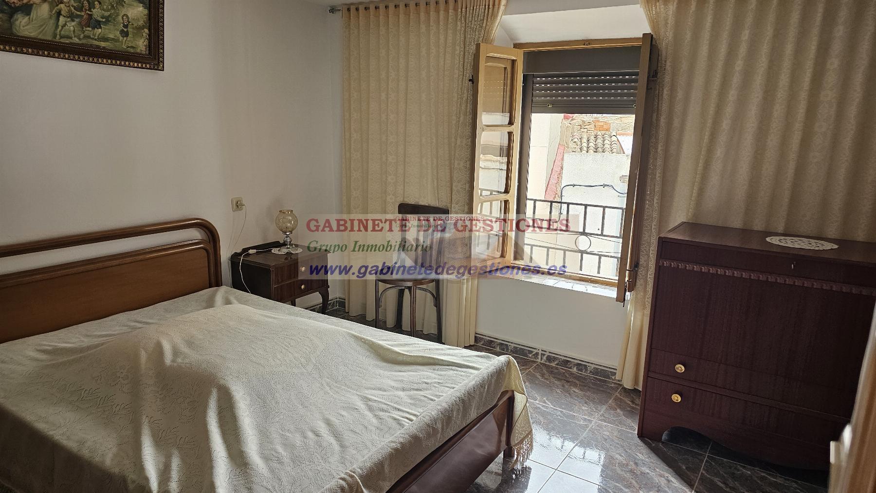 For sale of house in Pozohondo