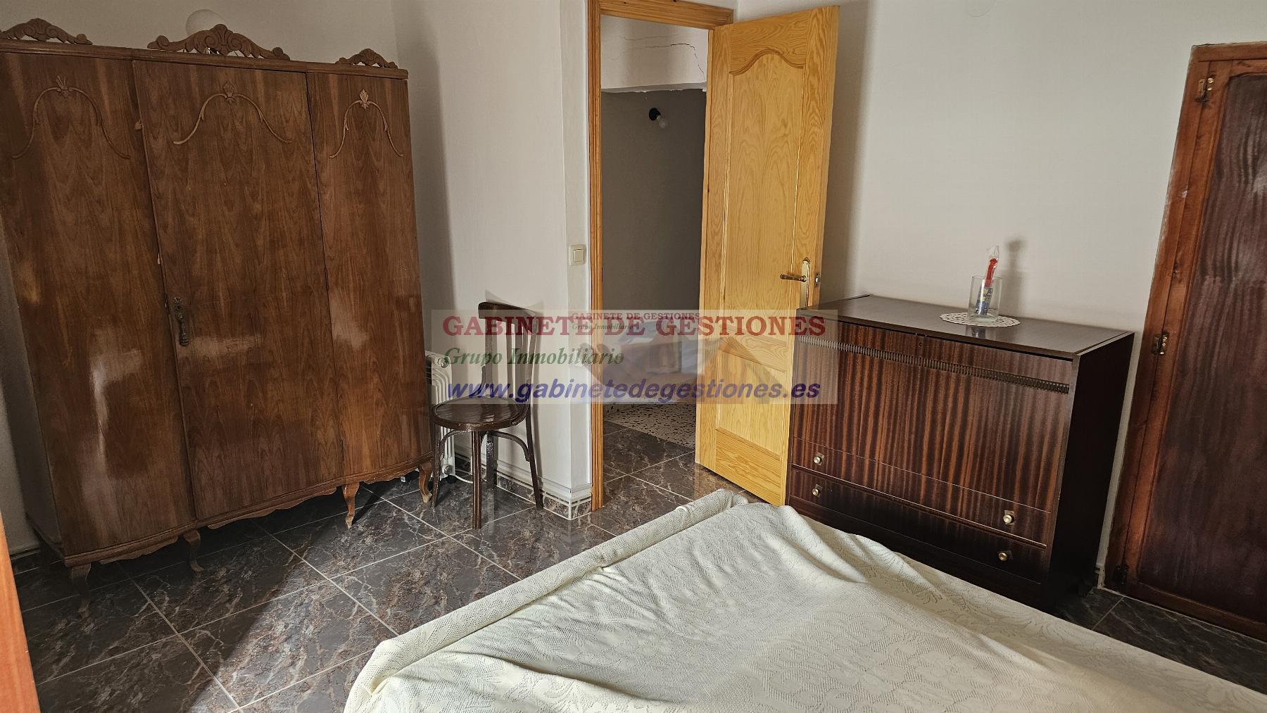 For sale of house in Pozohondo
