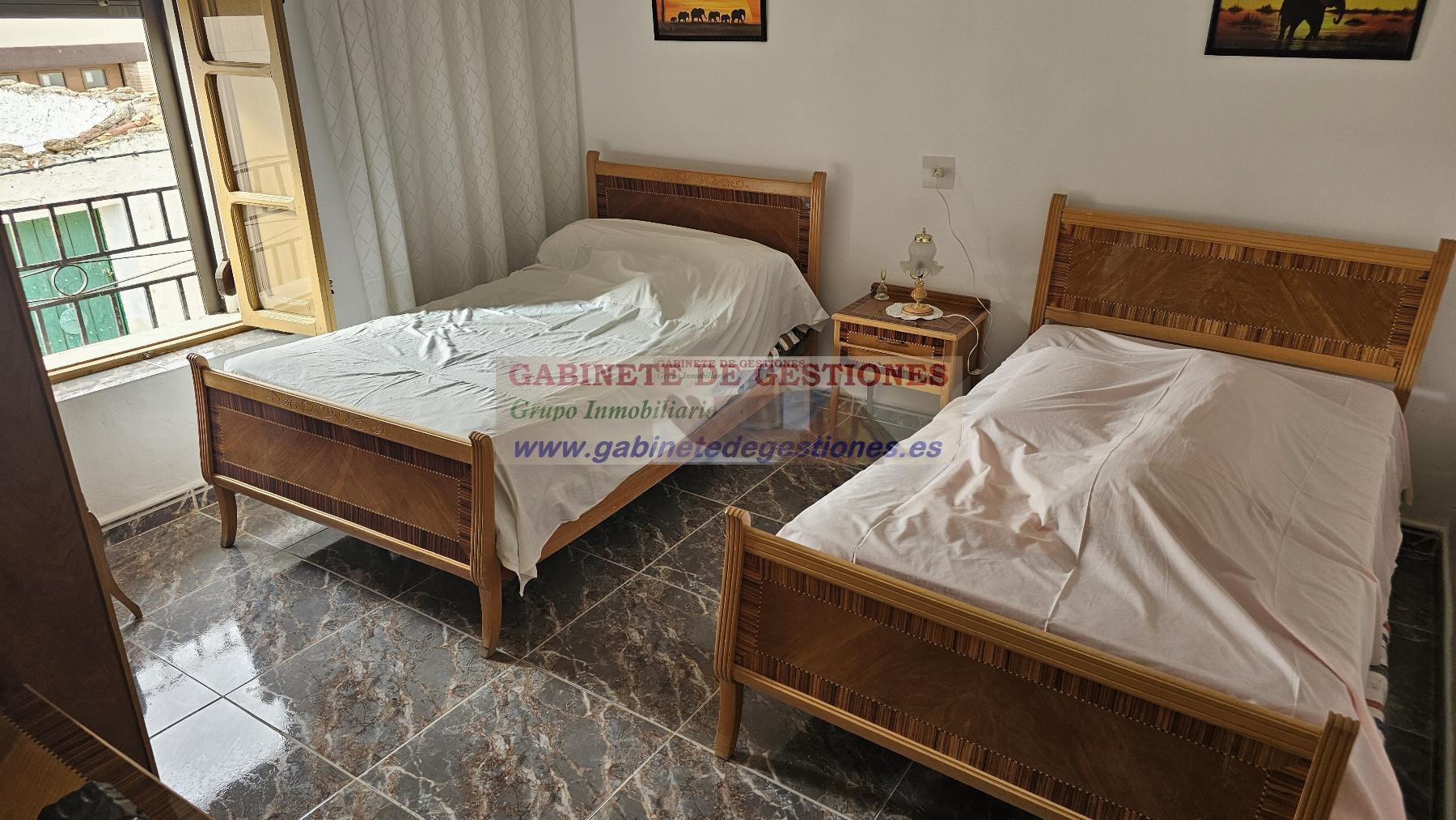 For sale of house in Pozohondo