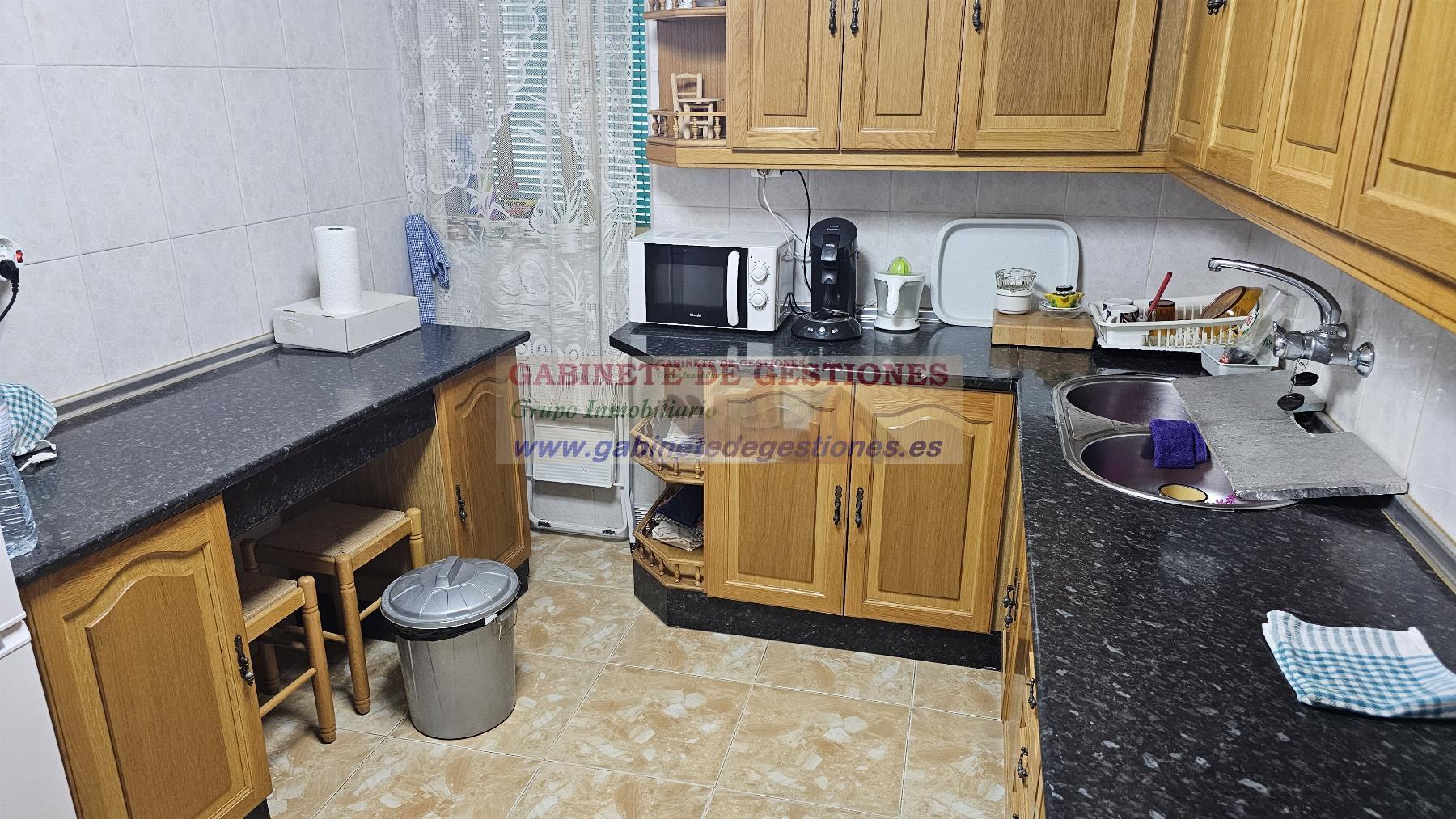 For sale of house in Pozohondo