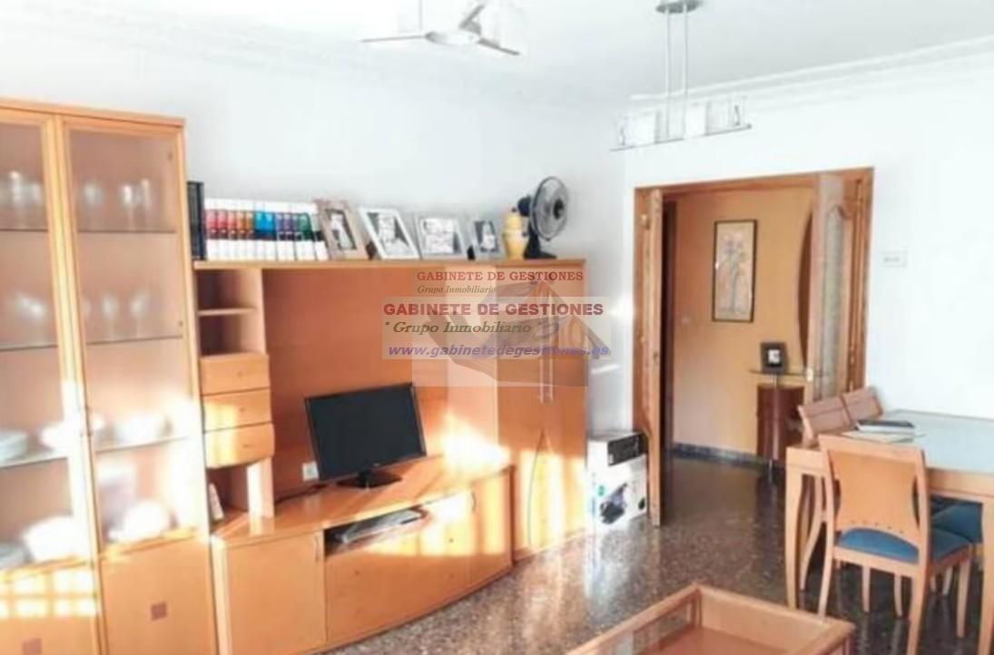 For sale of flat in Albacete