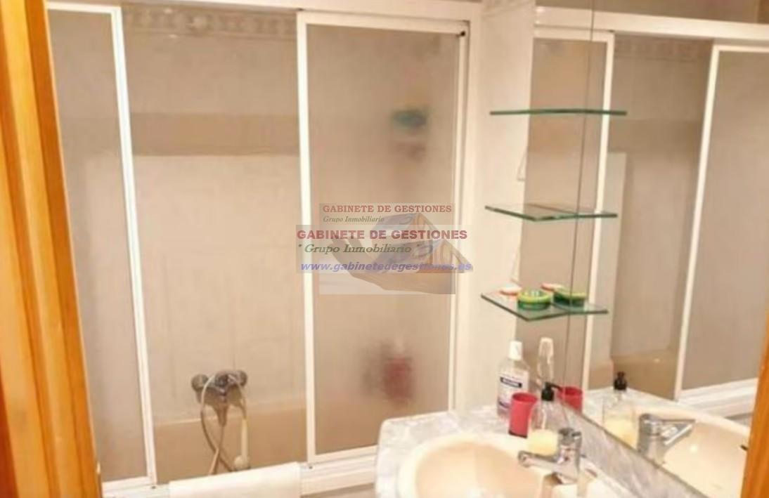 For sale of flat in Albacete