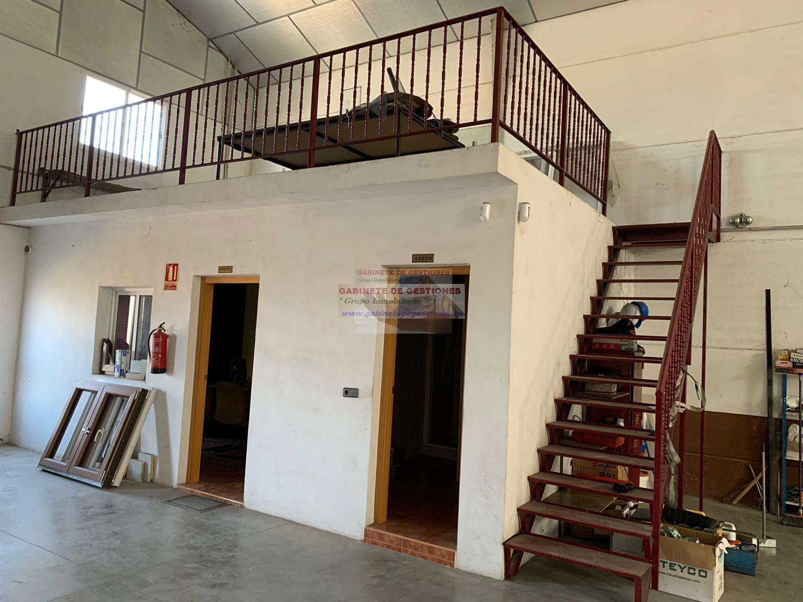 For sale of industrial plant/warehouse in Albacete