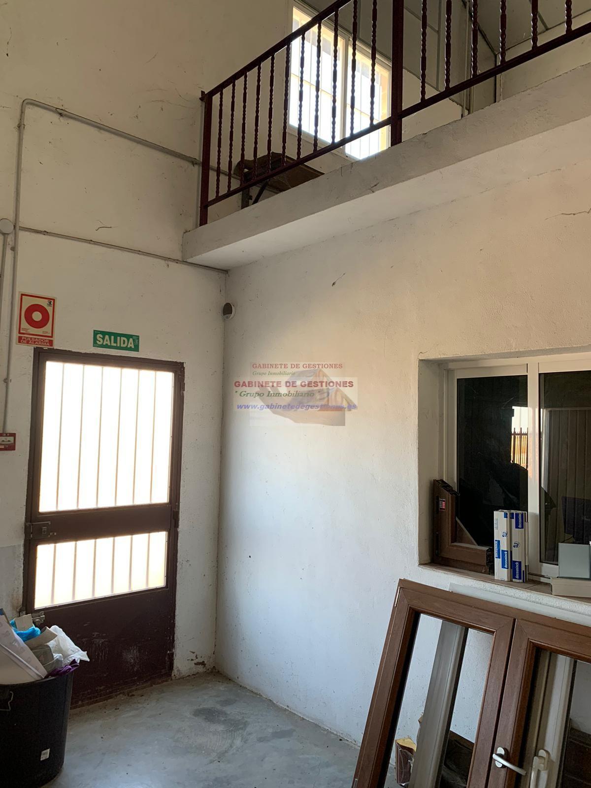 For sale of industrial plant/warehouse in Albacete