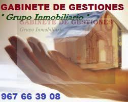 For sale of penthouse in Albacete