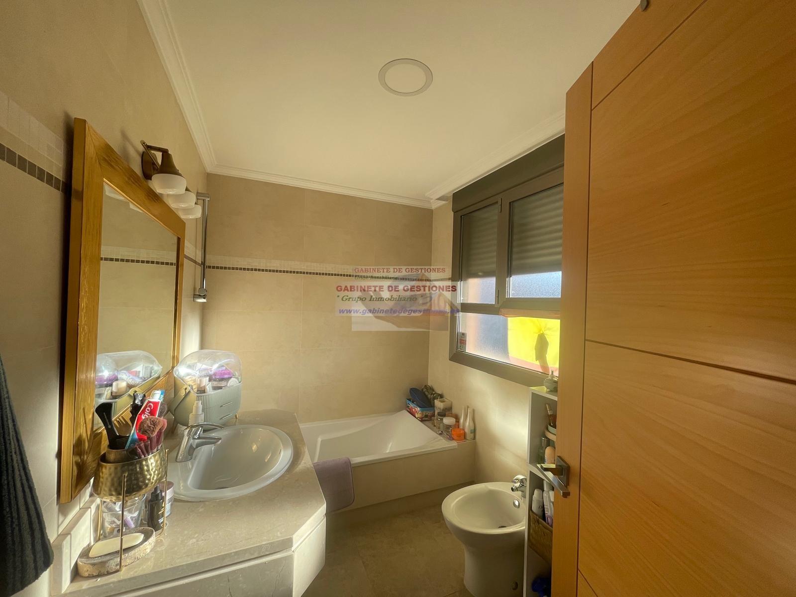 Venta de chalet en Albacete