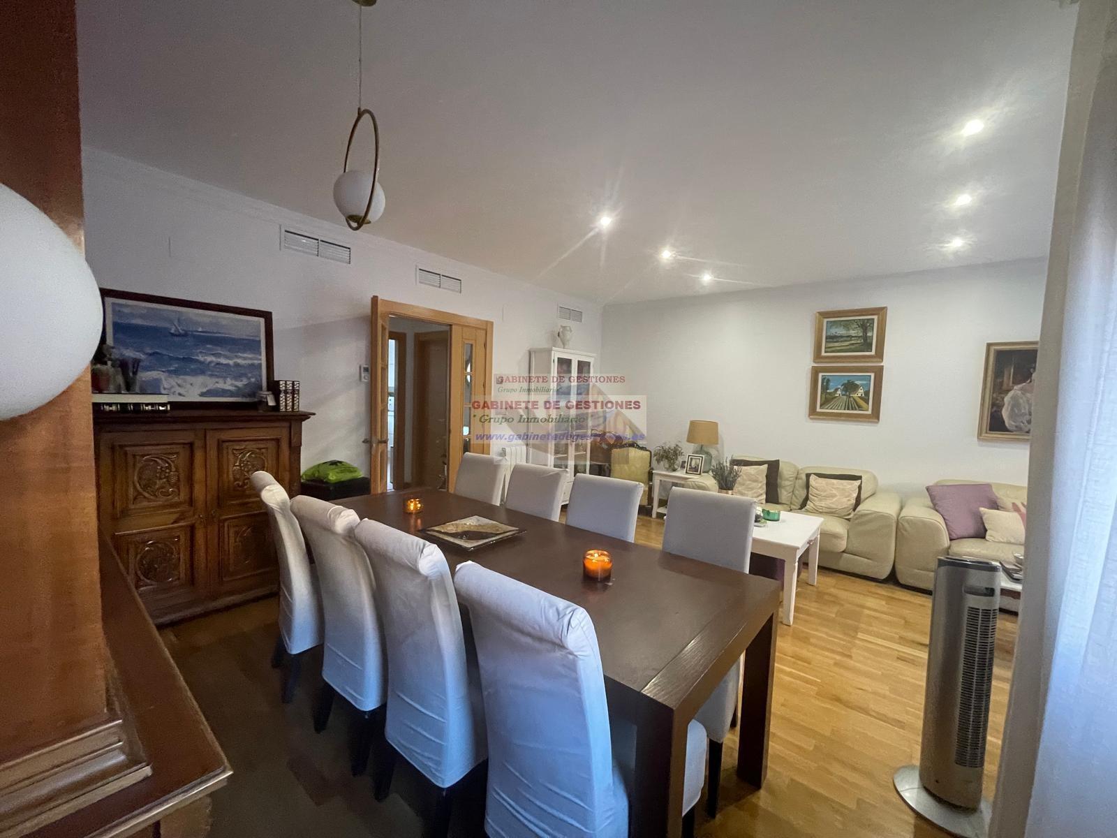 Venta de chalet en Albacete