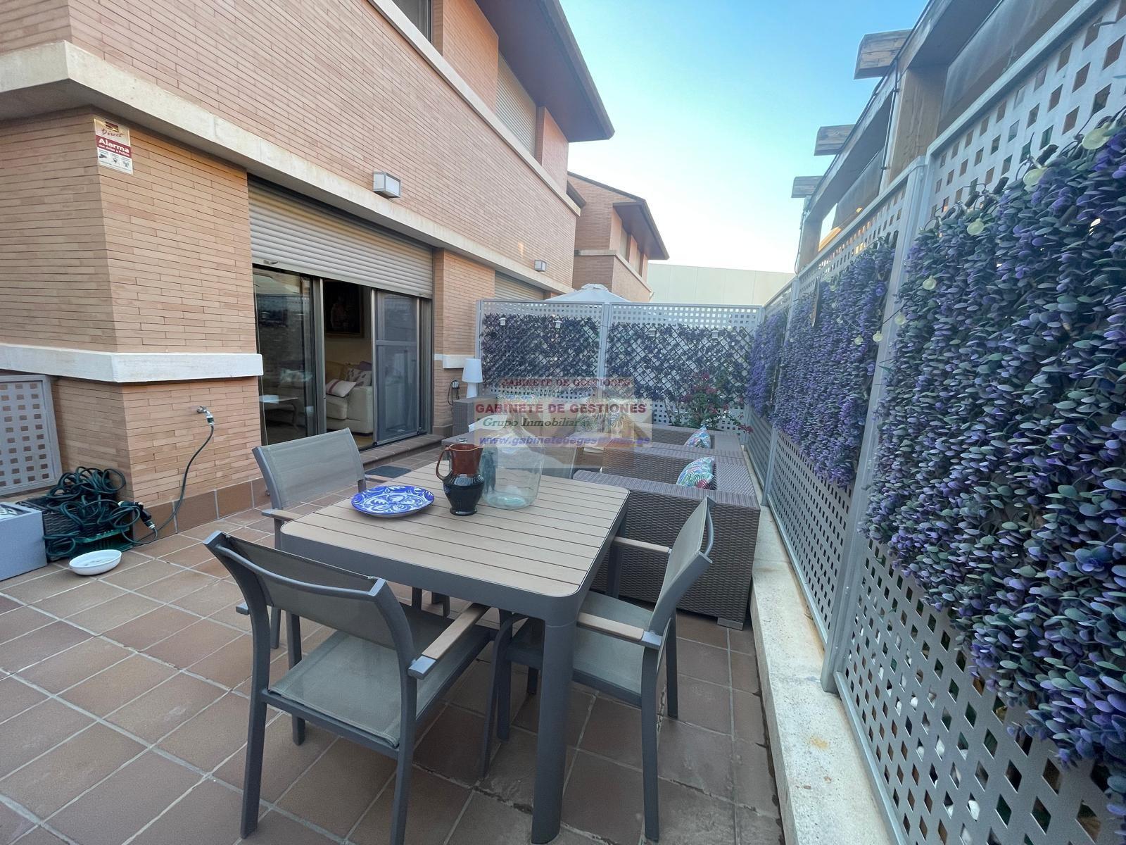 Venta de chalet en Albacete