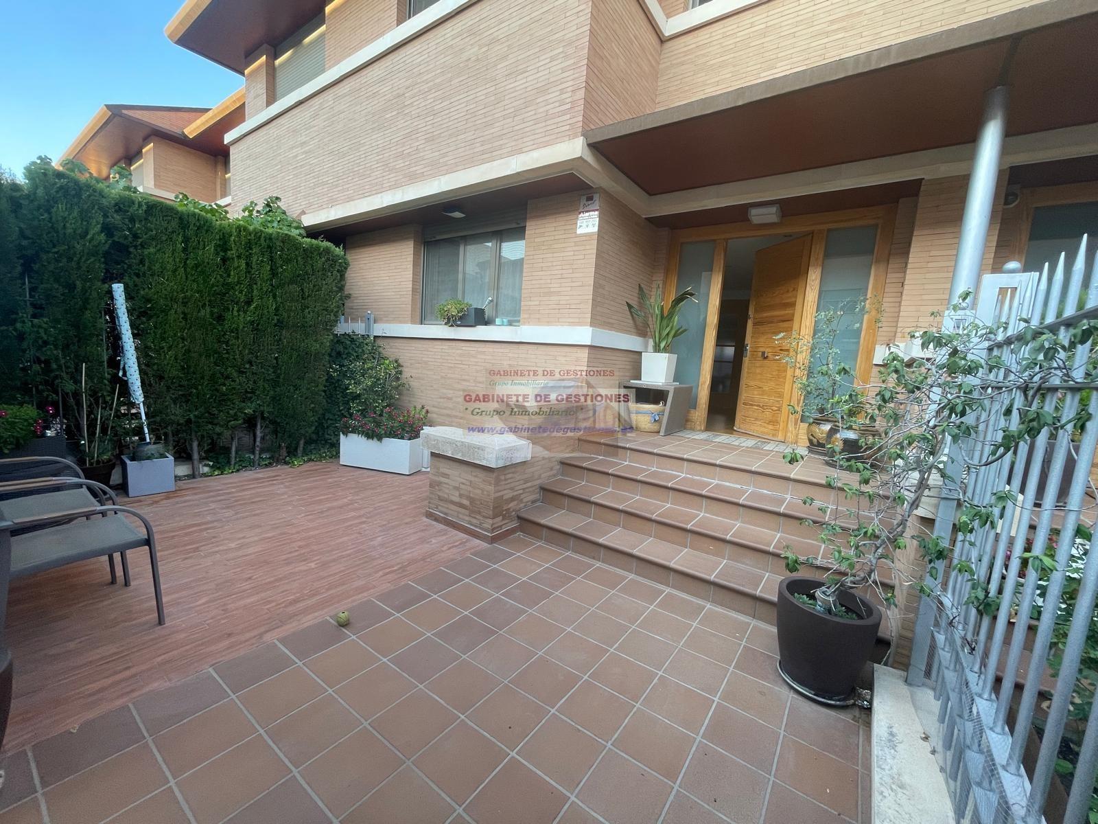 Venta de chalet en Albacete