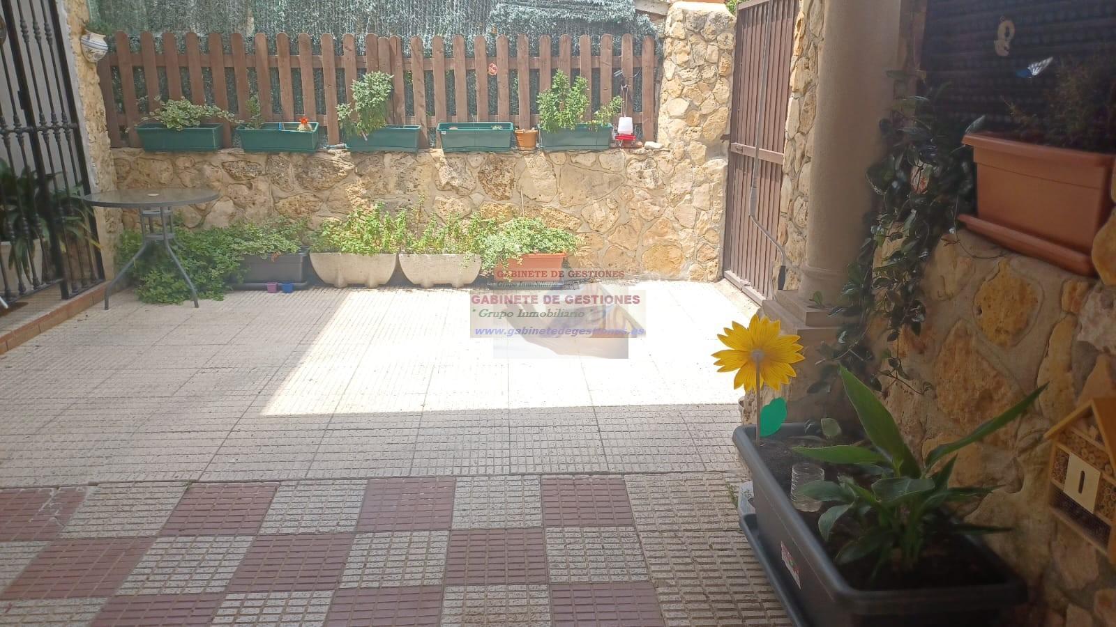 For sale of flat in Albacete