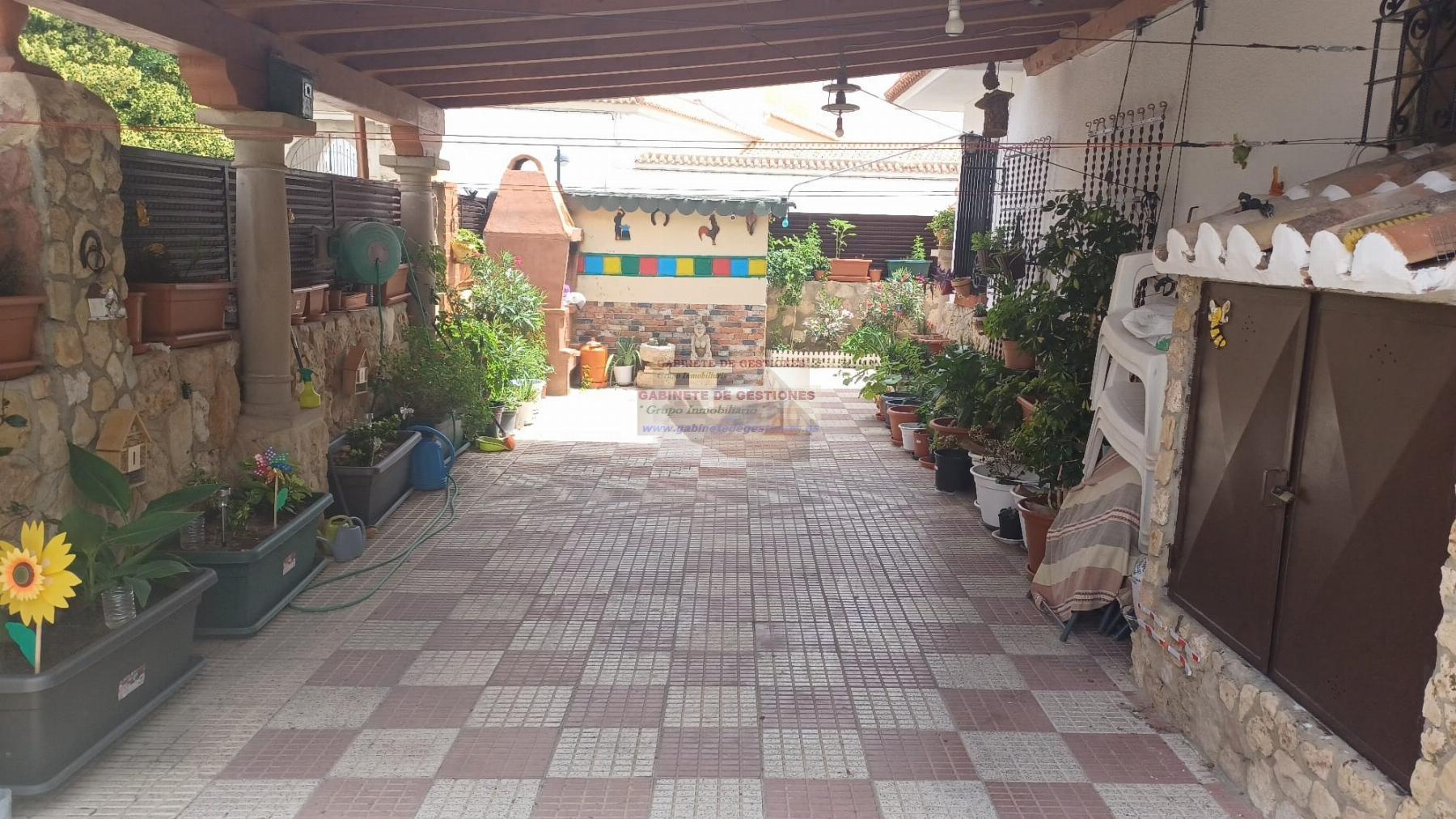 For sale of flat in Albacete