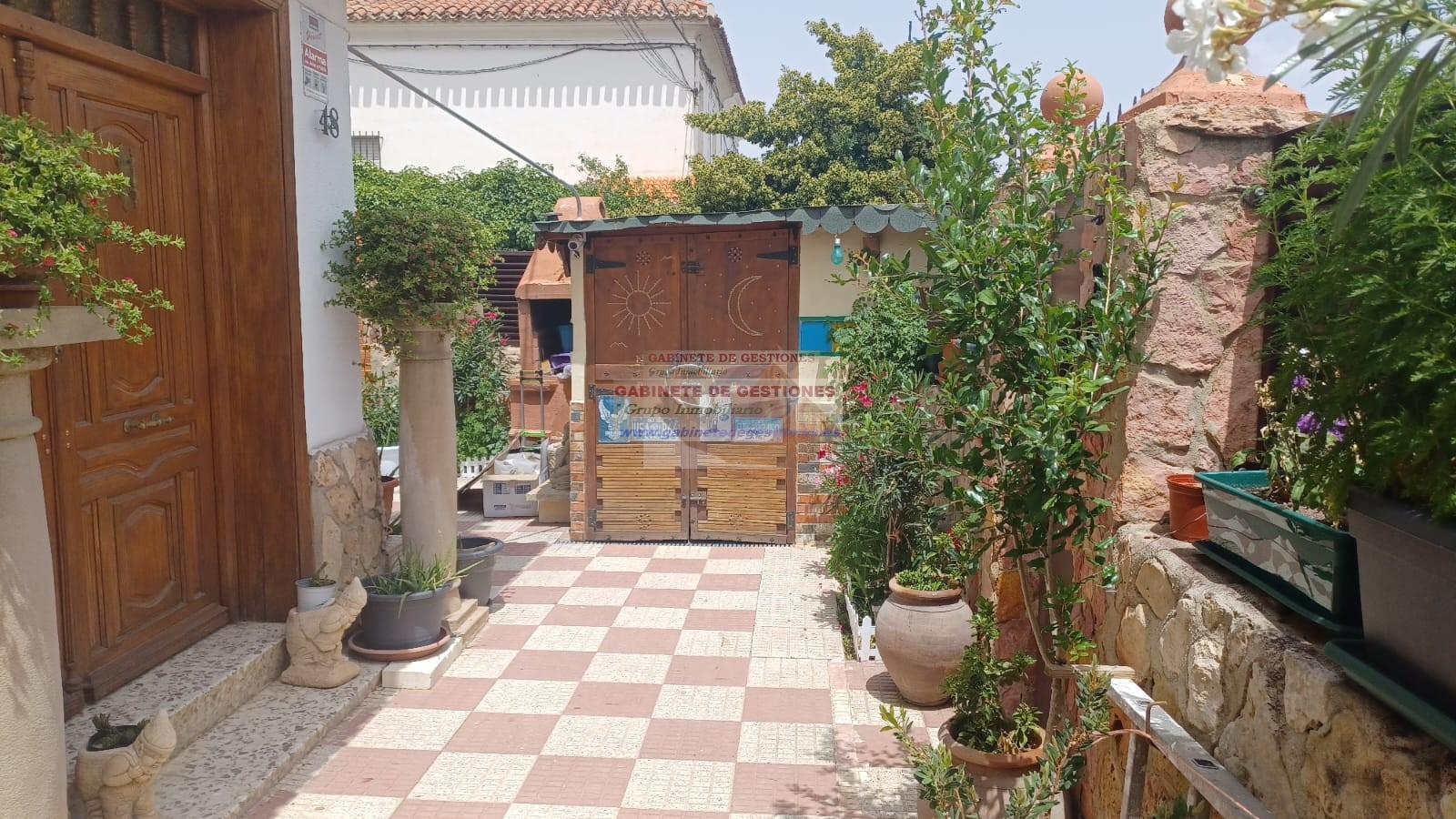 For sale of flat in Albacete