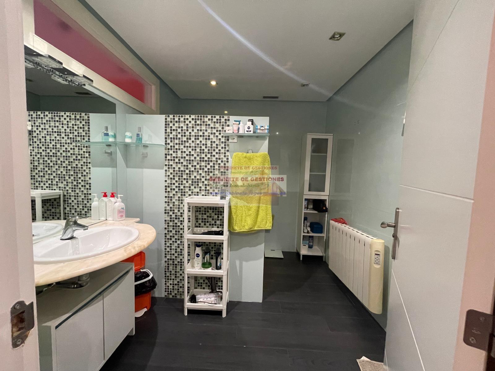 Venta de chalet en Albacete