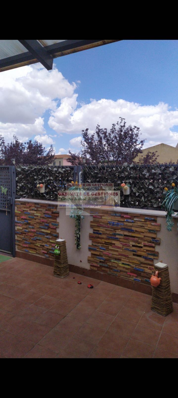 For sale of chalet in Chinchilla de Monte-Aragón