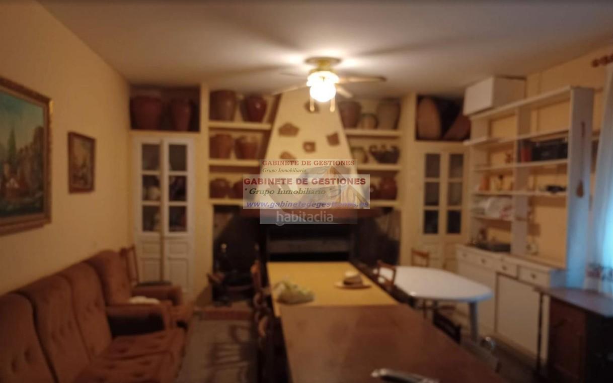 For sale of chalet in Albacete