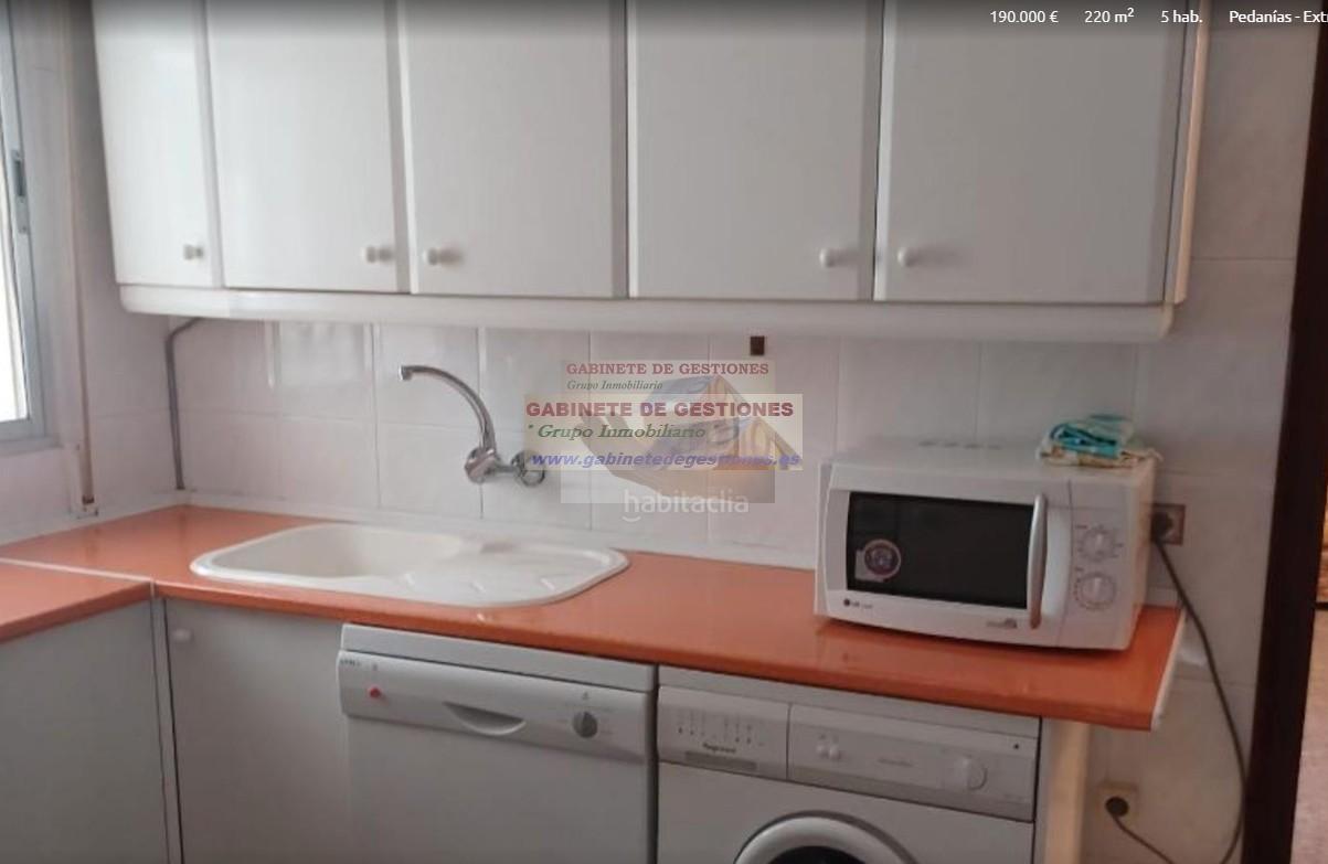 For sale of chalet in Albacete