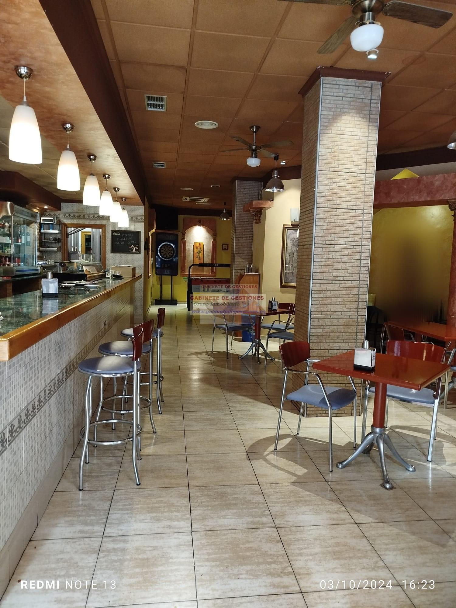 For sale of commercial in Albacete