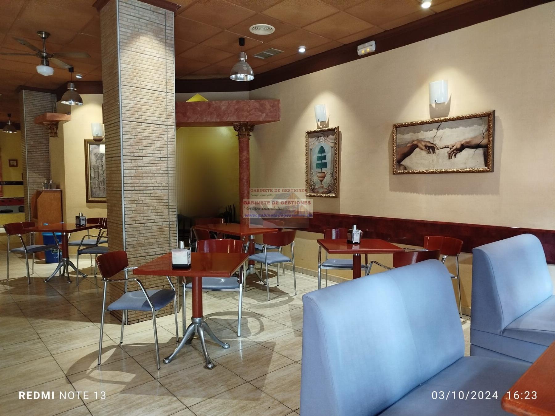 For sale of commercial in Albacete