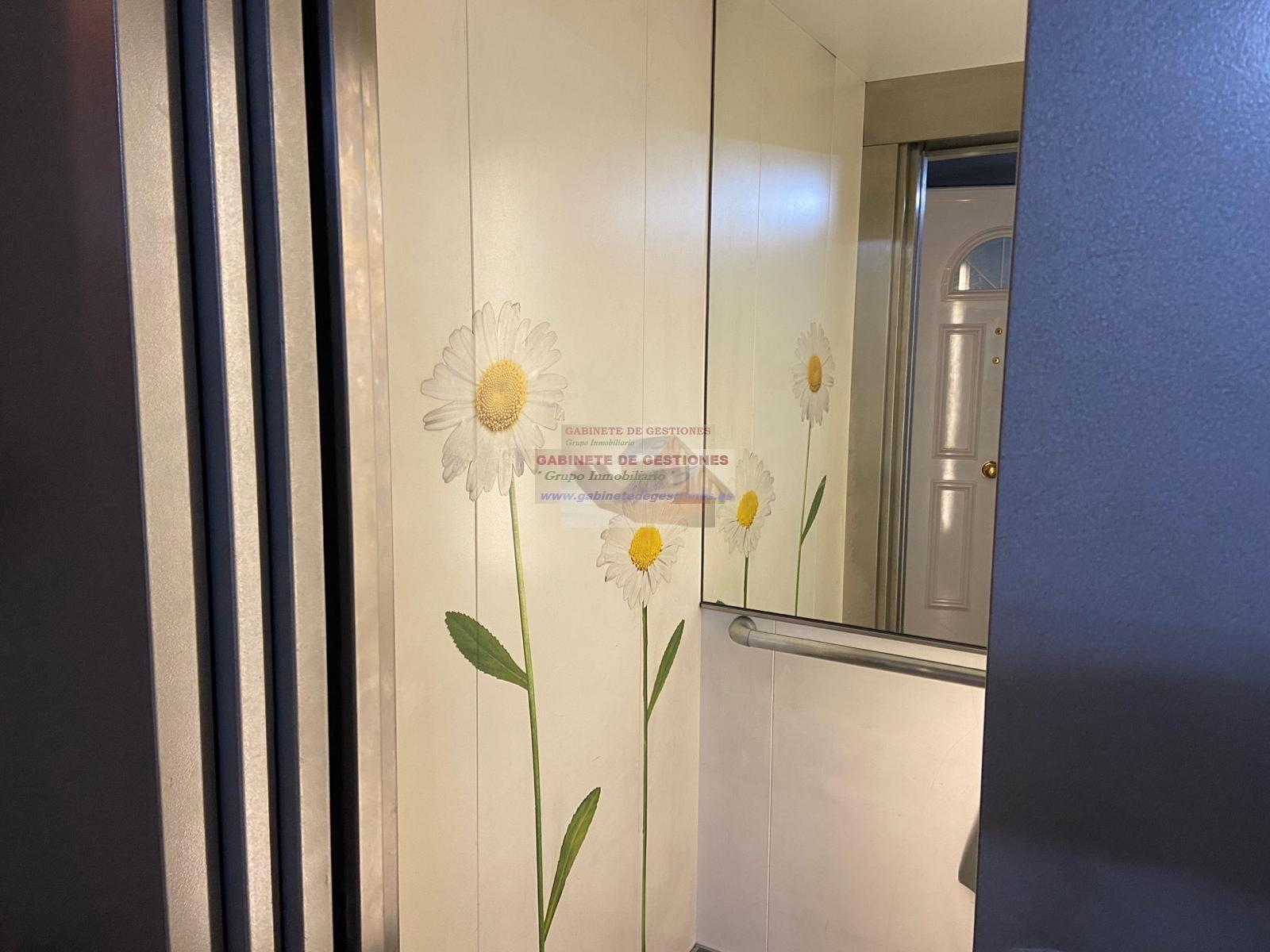 For sale of chalet in Albacete