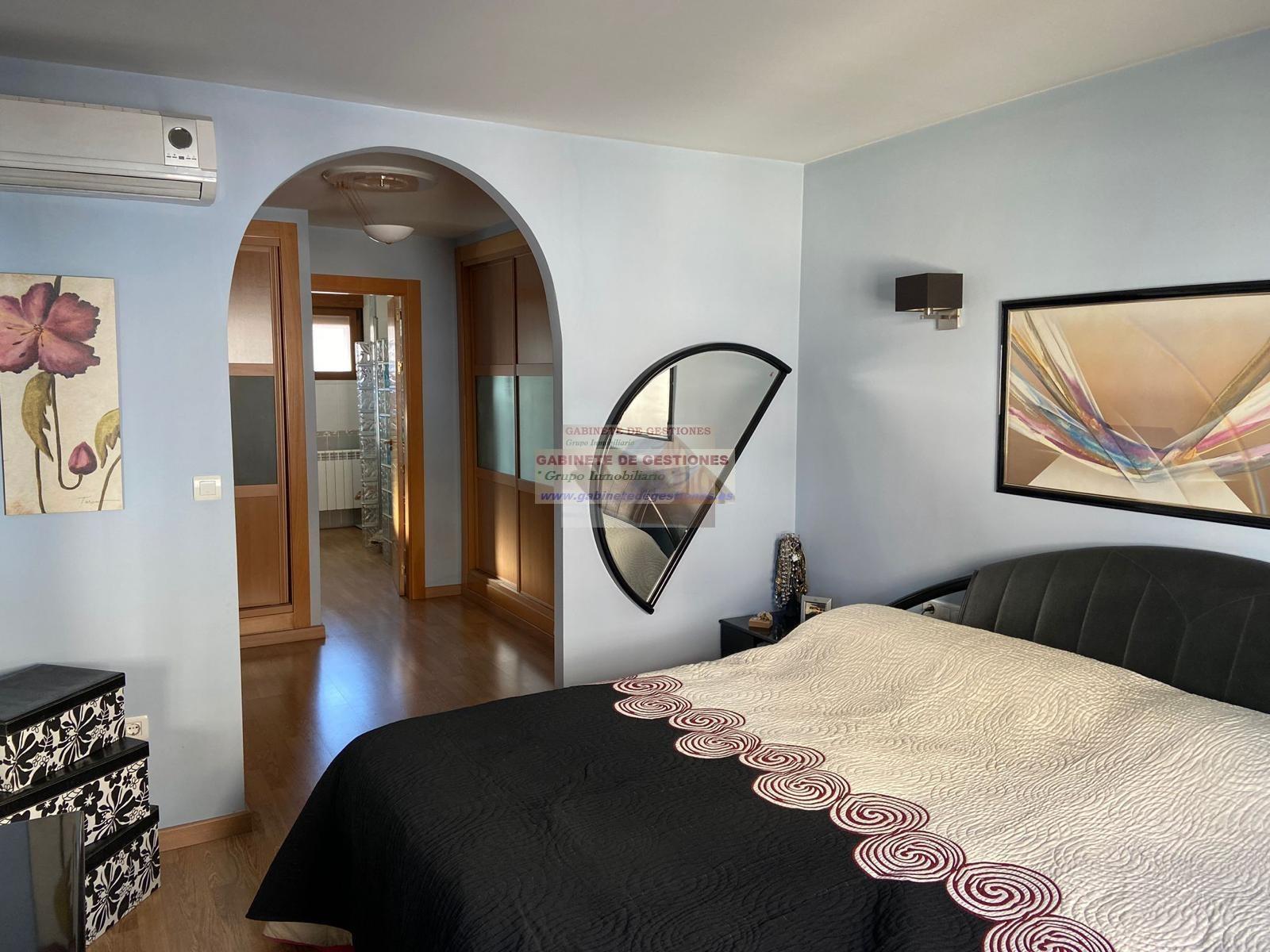 For sale of chalet in Albacete