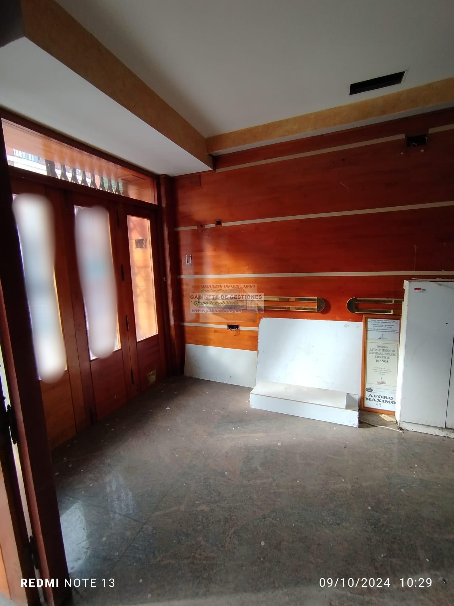 For sale of commercial in Albacete