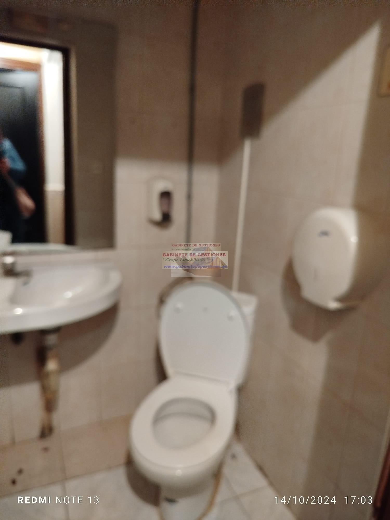 For rent of commercial in Albacete