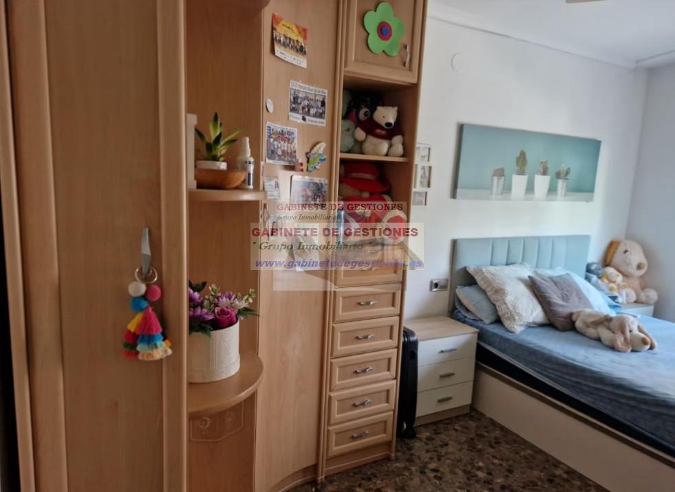 For sale of flat in Albacete
