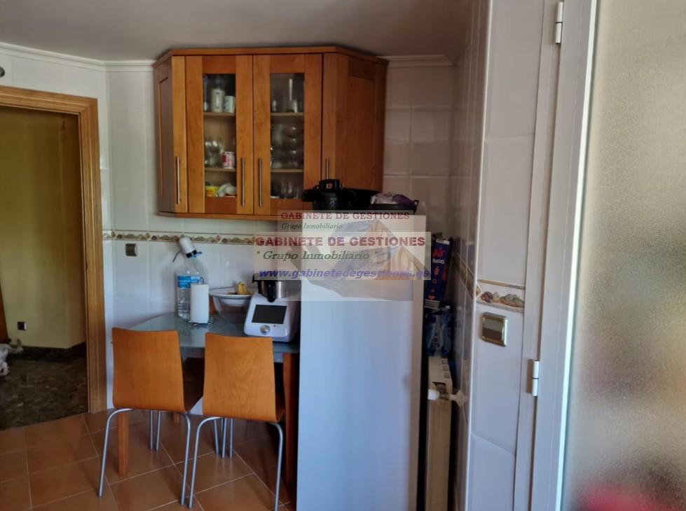 For sale of flat in Albacete