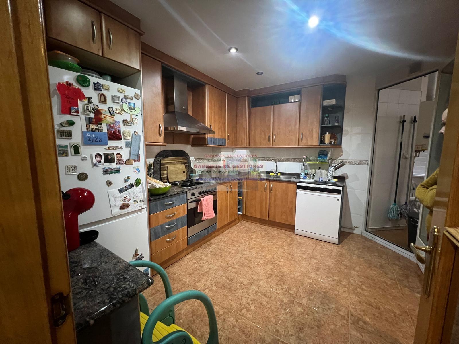 For sale of flat in Albacete