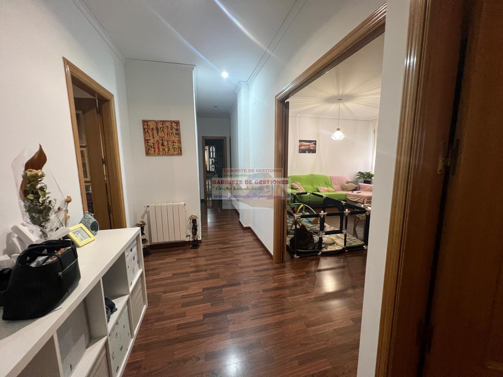 For sale of flat in Albacete