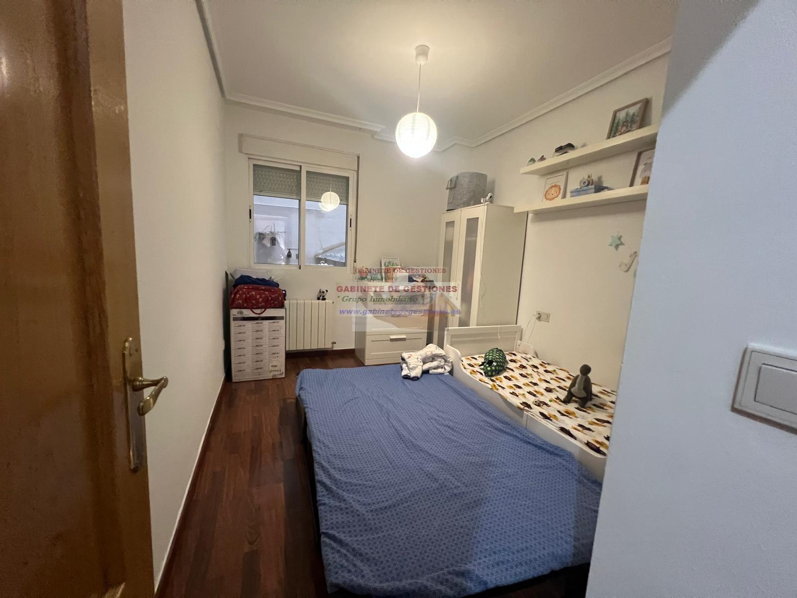 For sale of flat in Albacete