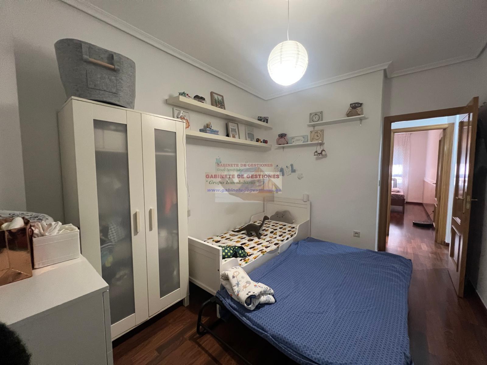 For sale of flat in Albacete