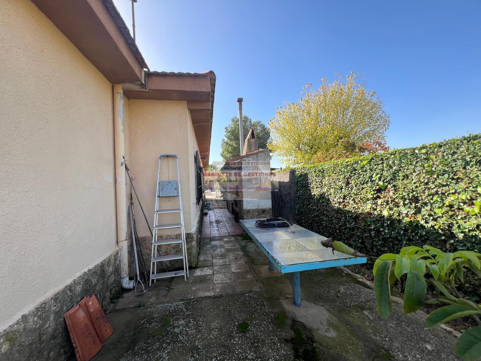 For sale of chalet in Aguas Nuevas