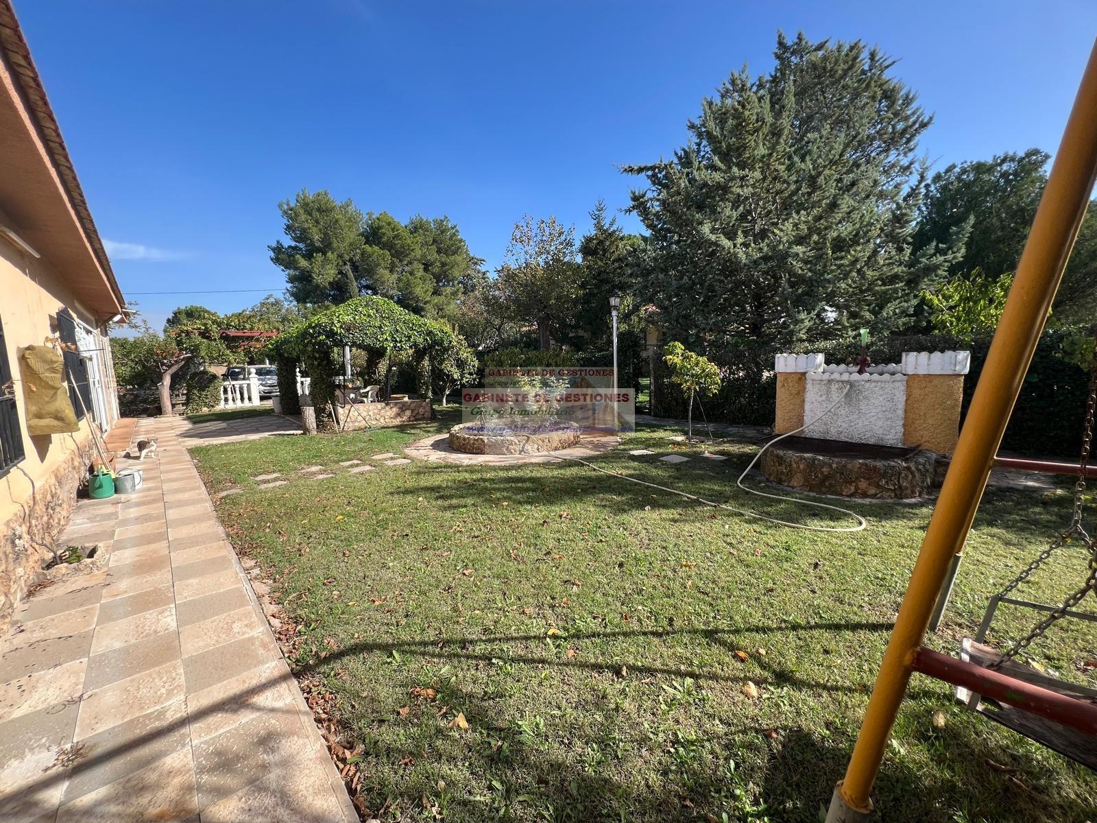 For sale of chalet in Aguas Nuevas