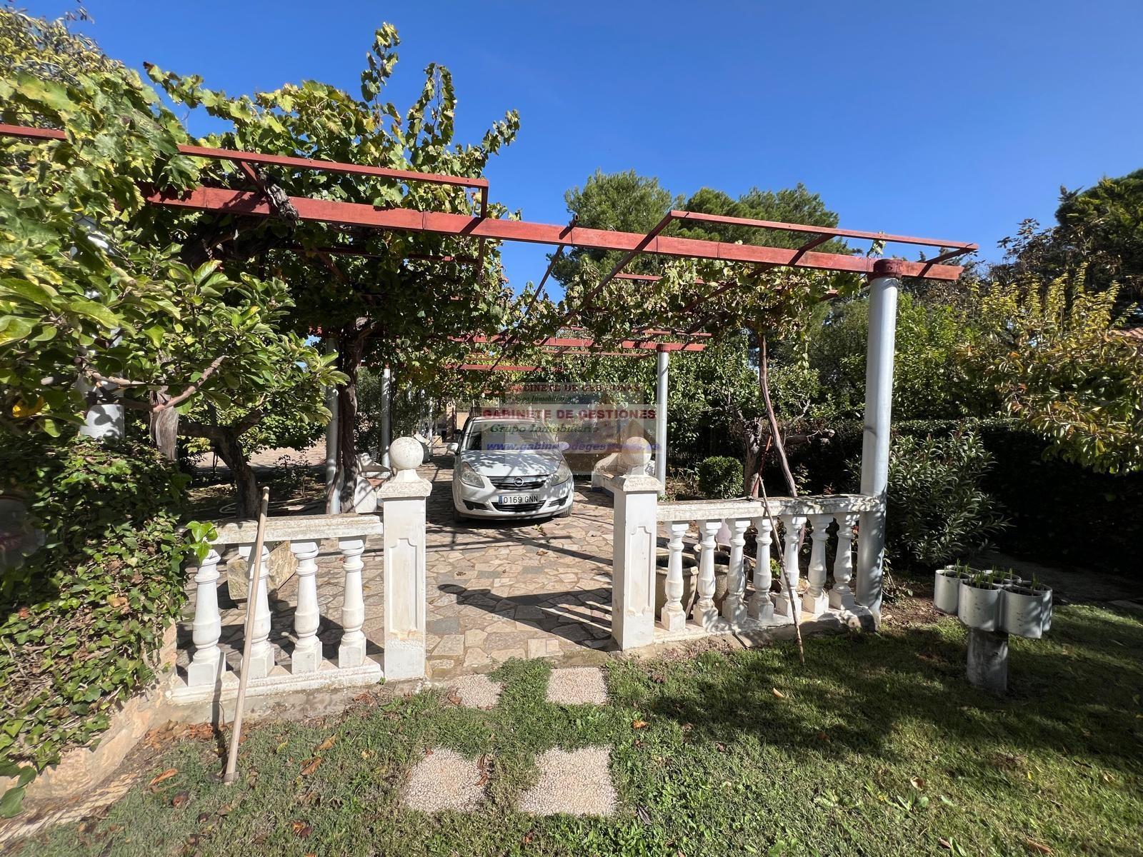 For sale of chalet in Aguas Nuevas
